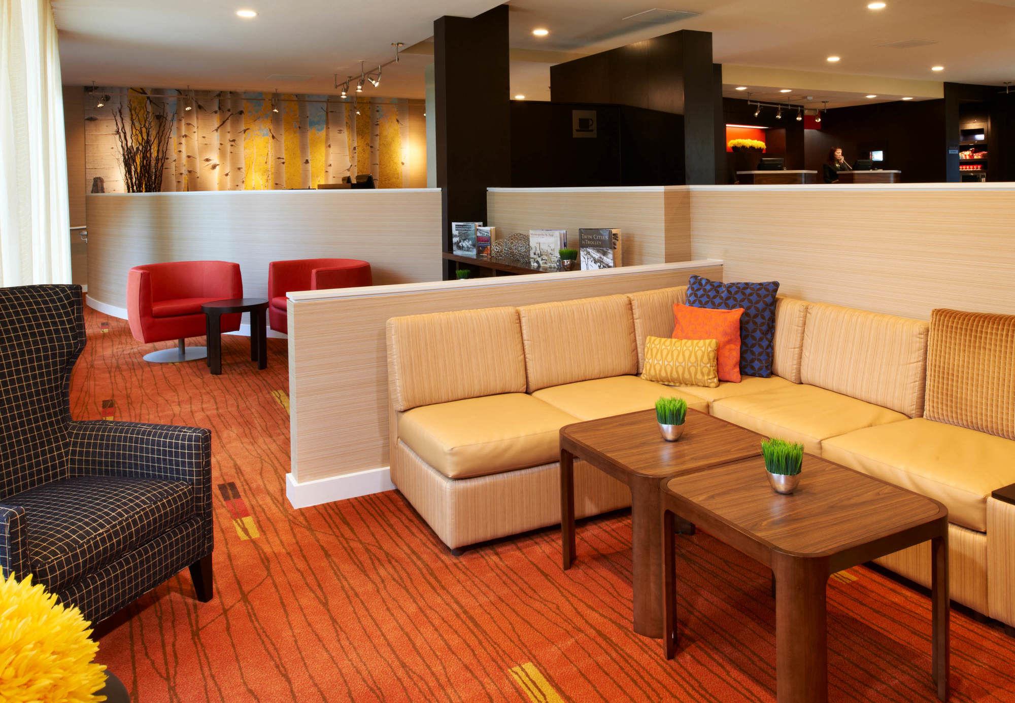 Courtyard By Marriott Minneapolis-St. Paul Airport Mendota Heights Bagian luar foto