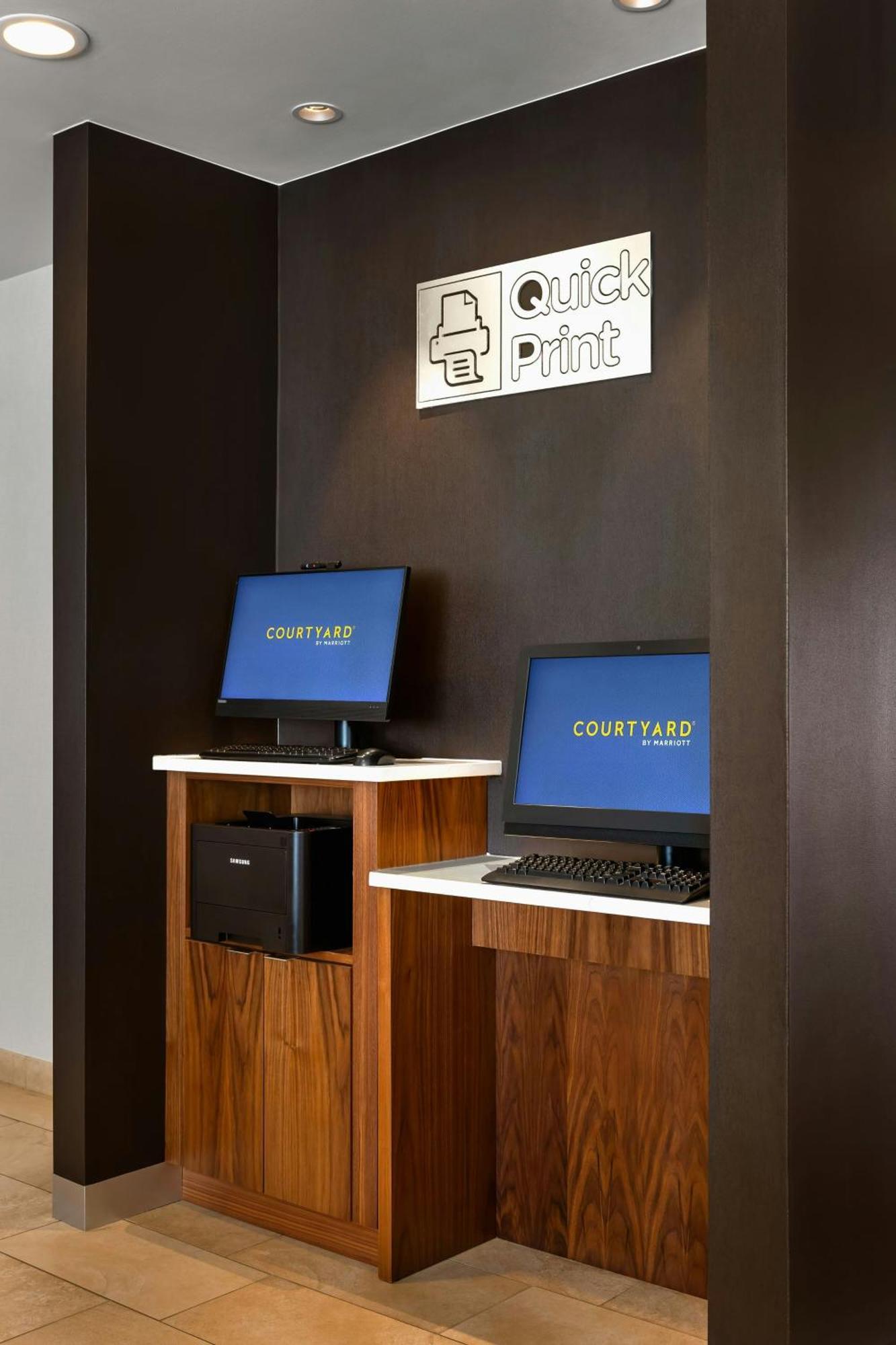Courtyard By Marriott Minneapolis-St. Paul Airport Mendota Heights Bagian luar foto