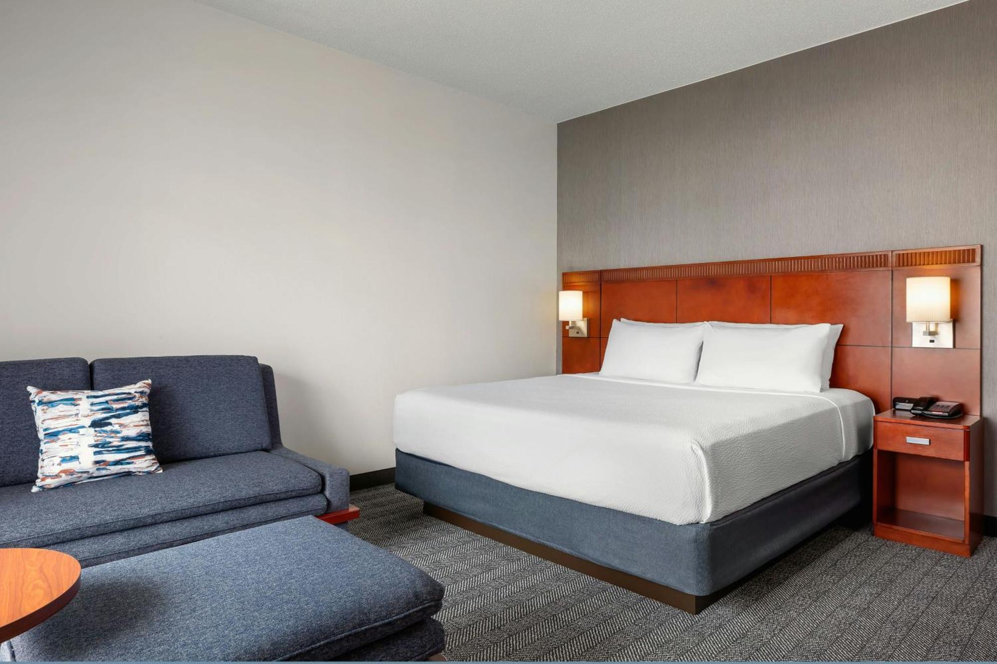 Courtyard By Marriott Minneapolis-St. Paul Airport Mendota Heights Bagian luar foto