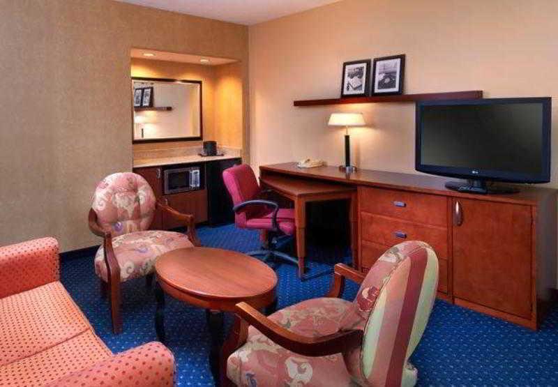 Courtyard By Marriott Minneapolis-St. Paul Airport Mendota Heights Ruang foto